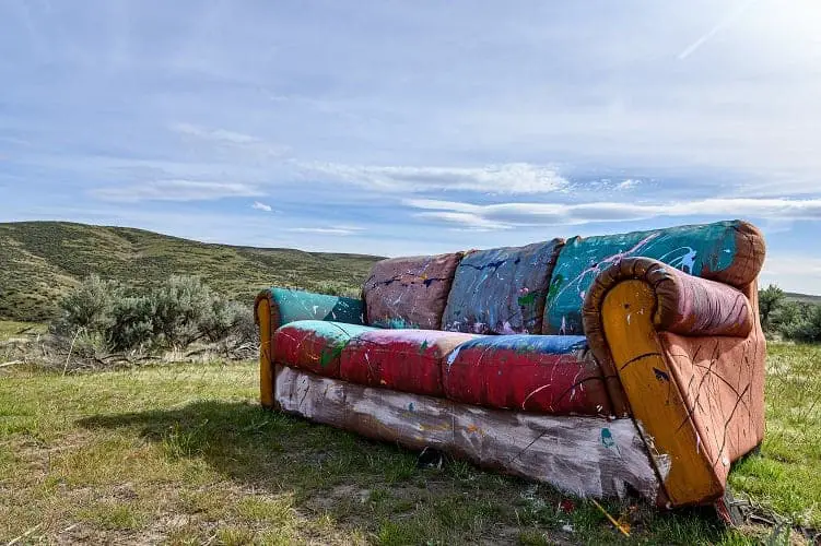 How to Dispose of an Old Couch or Sofa